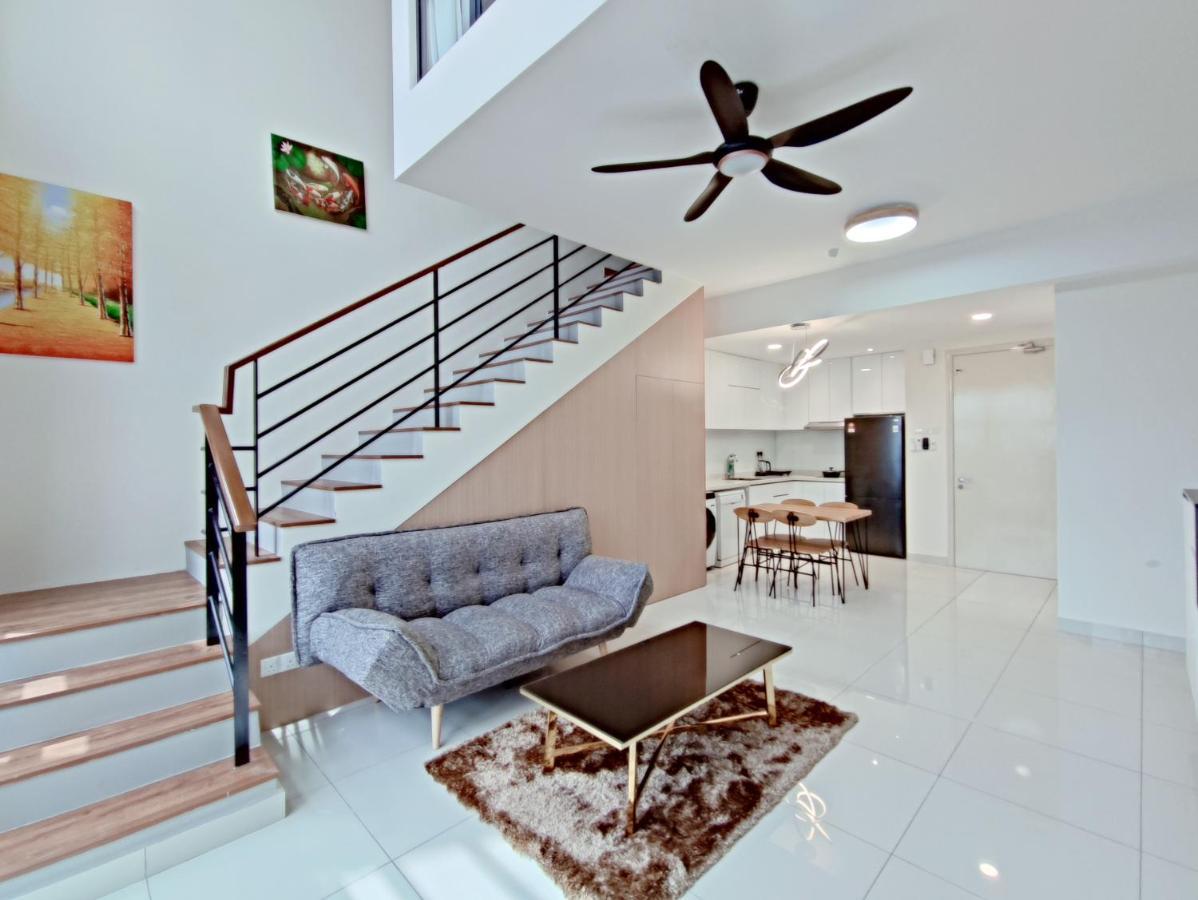Arte Mont Kiara Host By Host Corner Suites Kuala Lumpur Exterior foto
