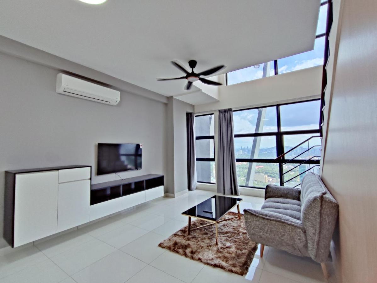 Arte Mont Kiara Host By Host Corner Suites Kuala Lumpur Exterior foto